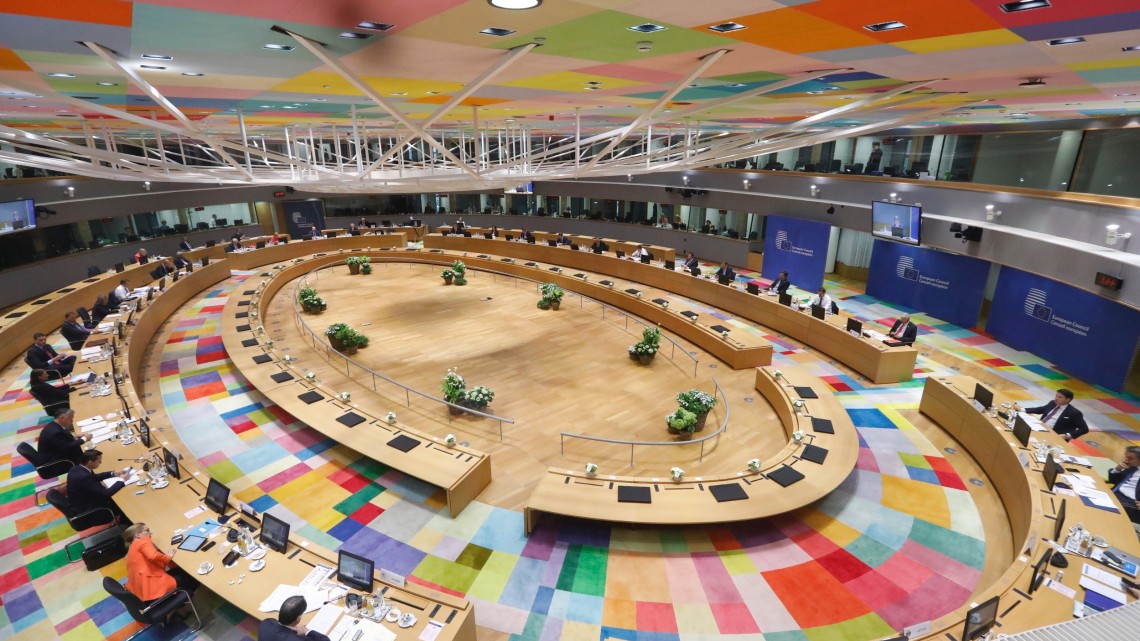 Acordul din Consiliul European a provocat reacții contradictorii în rândul europarlamentarilor români