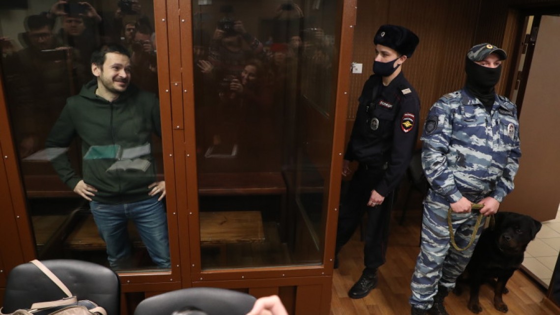 Un lider al opoziției ruse Ilia Iașin e acuzat că a răspândit informații false despre starea armatei Rusiei