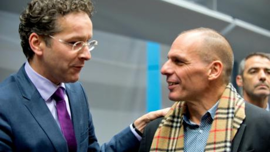 Jeroen Dijsselbloem, presedintele Eurogroup si Yanis Varoufakis, ministrul grec de finante. Foto: Consiliul European.