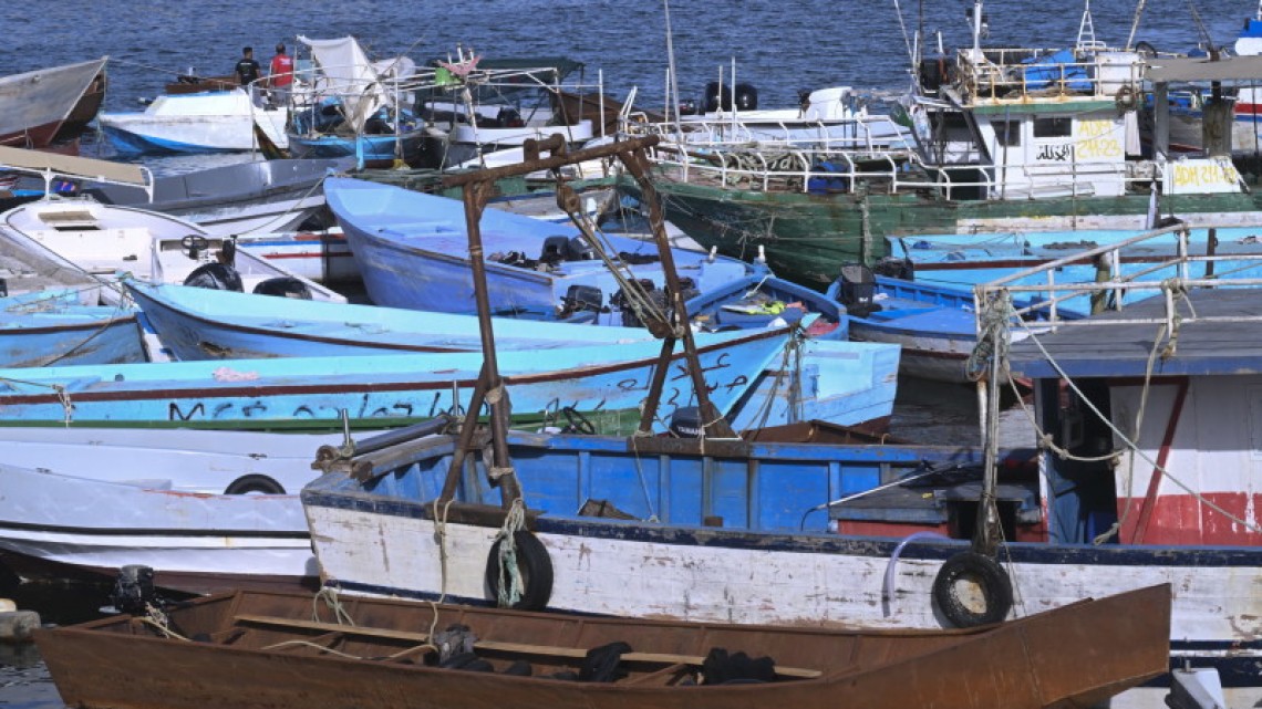 Insula Lampedusa, nod al migrației. Ursula von der Leyen a efectuat recent o vizită pe insulă. Alături de premierul italian, Giorgia Meloni, au făcut apel la partenerii europeni pentru gestionarea fluxurilor de migrație din Africa de Nord.