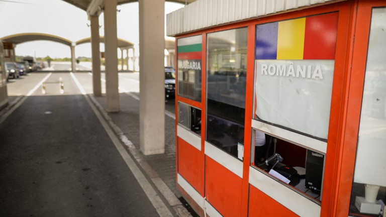 Economia bulgară pierde peste un miliard de leva anual pentru că nu e în Schengen terestru