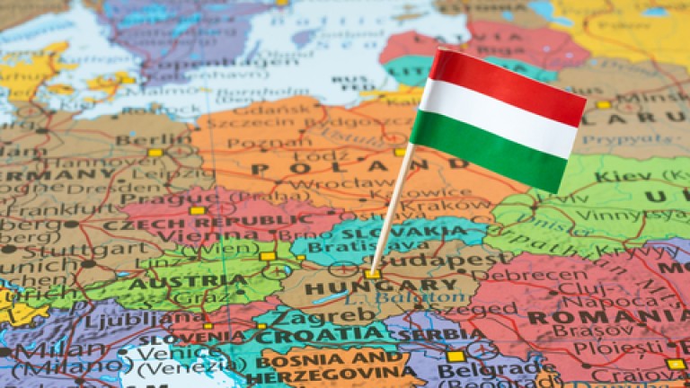 Problema nu sunt banii, ci regimul Orbán: Muncitorii ungari nu mai sunt competitivi nici acasă