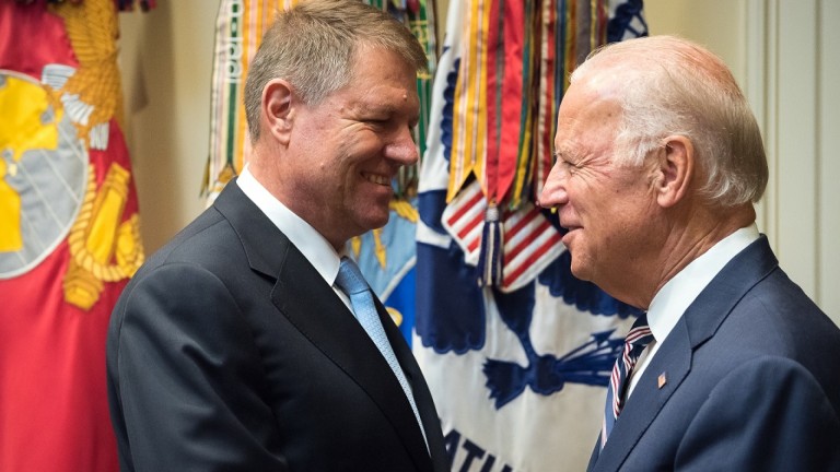 Klaus Iohannis, primit de Joe Biden la Casa Albă