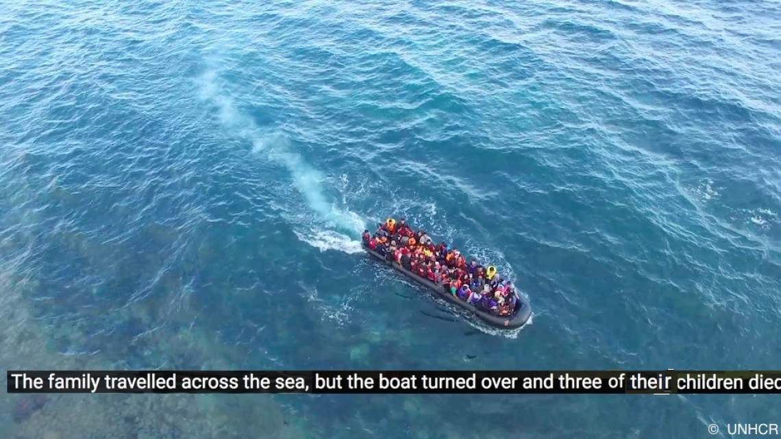 People risk everything crossing the sea in rubber boats. / Credit photo: UNHCR